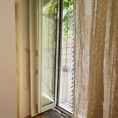 Blue Rattan - Toledo