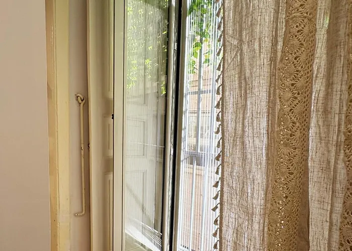 Blue Rattan - Toledo